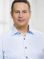 Dr. med. dent. Tobias Locher Implantologe, Implantologie, Zahnarzt