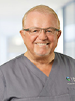 Prof. Dr. Dr. Dr. Christian Foitzik Mund-Kiefer-Gesichtschirurg, Oralchirurg, Oralchirurgie, Zahnarzt