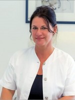 Dr. Manuela Jende-Roil ästhetische Medizin, Frauenarzt / Gynäkologe