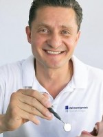 Stefan Bieger Implantologie, Zahnarzt